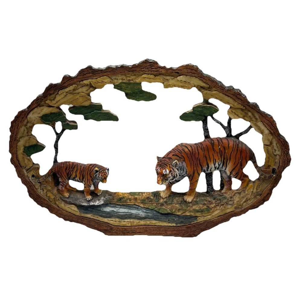 Vintage‎ Resin Tiger Family in Tree Bark Frame Wildlife Cabin Shelf Decor Statue